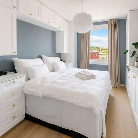 Mb11 - 2br Spacious *